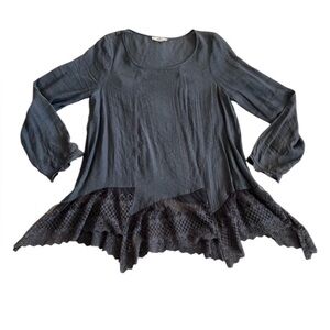Entro Gray Boho Lace Hem Blouse | Size Large